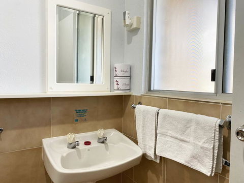 Limestone Coast Tourist Park - Accommodation Broome 0