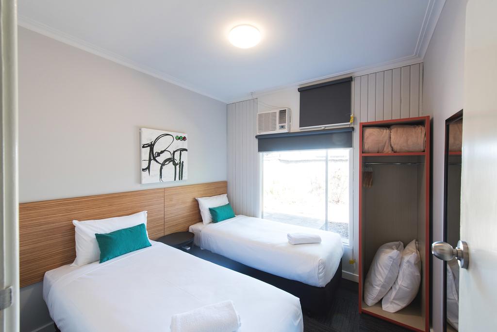 Seaton SA Accommodation Broome