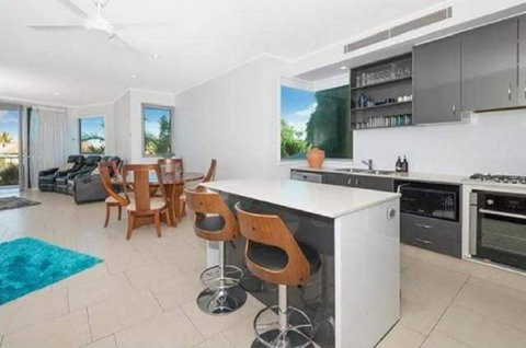Luxury Apartment, Perfect Location - Accommodation Broome 0