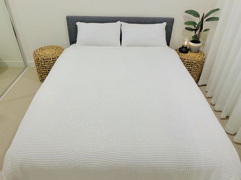 M-City 2 BR And 2 BA Apartment With Parking - Accommodation Broome 2