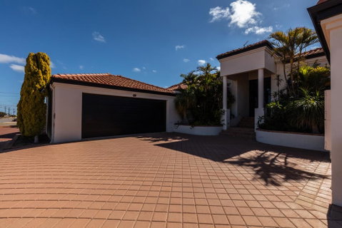 Maidstone Executive Residence - Accommodation Broome 1