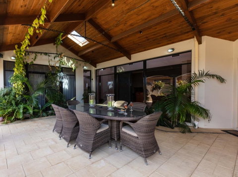 Maidstone Executive Residence - Accommodation Broome 0