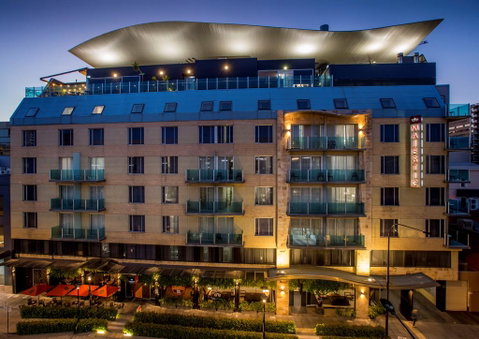 Majestic Roof Garden Hotel - Accommodation Broome 2