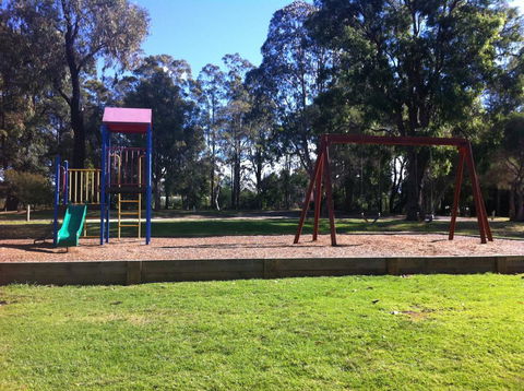 Mallacoota's Shady Gully Caravan Park - Accommodation Broome 0
