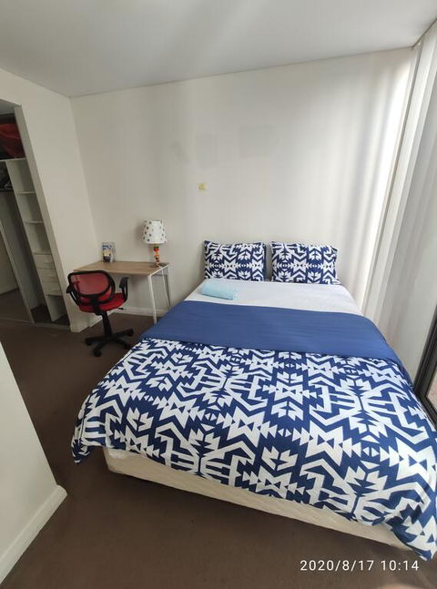 Mascot Clean Bedroom - Accommodation Broome 2
