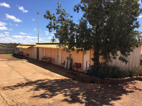 Meekatharra Hotel - Accommodation Broome 1