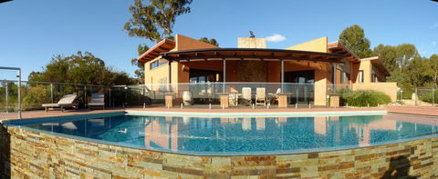 Meringa Springs - Accommodation Broome 1