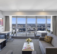 Meriton Suites Herschel Street - Accommodation Broome