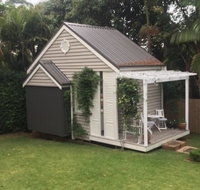 Mini Manor Bangalow Note 2 night minimum stay - Accommodation Broome