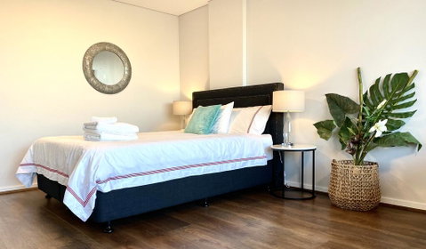 MLB38-Panoramic View Studio Near Sydney Harbour - Accommodation Broome 2