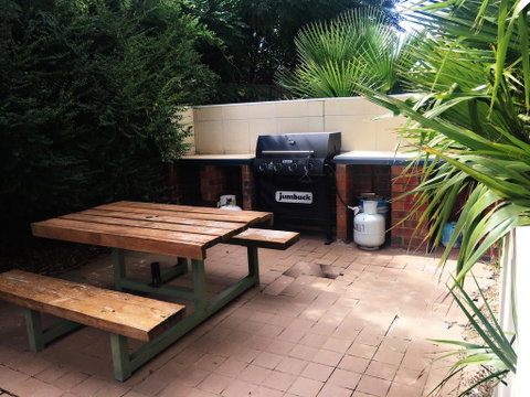 Moama Motel - Accommodation Broome 2
