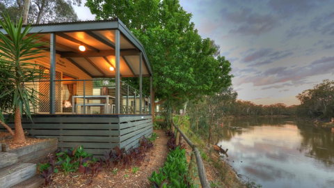 Moama Riverside Holiday Park - Accommodation Broome 0