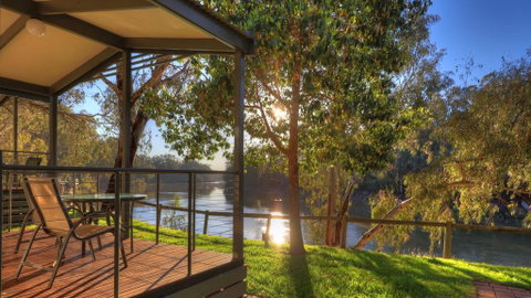 Moama Riverside Holiday Park - Accommodation Broome 1