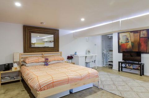 Modern & Homely Comfort - Accommodation Broome 0