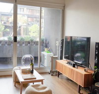 Modern 2 Bedroom Apartment Close To Beach and City - Accommodation Broome