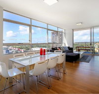 Moore to See - Modern and Spacious 3BR Zetland Apartment with Views over Moore Park - Accommodation Broome
