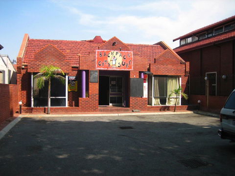 Backpack City & Surf - Accommodation Broome 1
