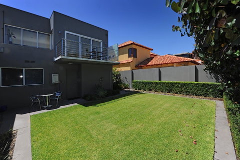 Cottesloe Beach House II - Accommodation Broome 23