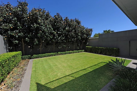 Cottesloe Beach House II - Accommodation Broome 24
