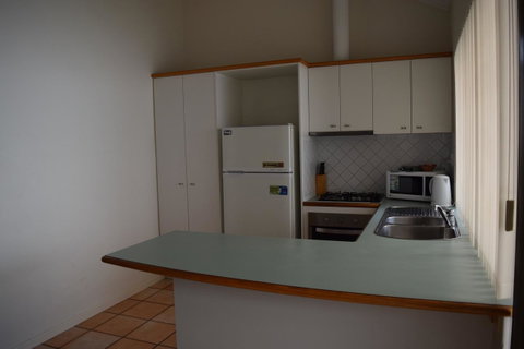 Dunes Scarborough Beach - Accommodation Broome 4