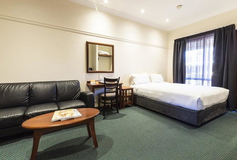 Stay Margaret River - Accommodation Broome 5