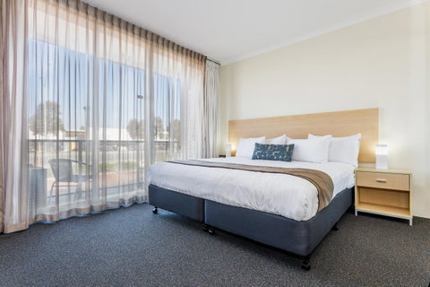 Perth Ascot Central Apartment Hotel Official - Accommodation Broome 13