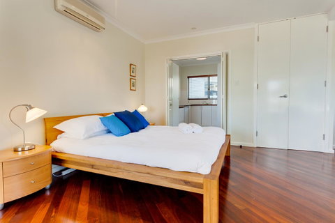 Cottesloe Contemporary Villa - Accommodation Broome 13