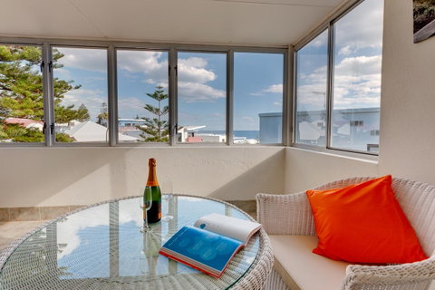 Cottesloe Contemporary Villa - Accommodation Broome 1