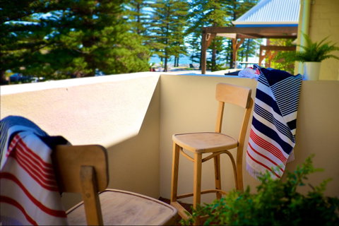 Cottesloe Artist's Beach Retreat - Accommodation Broome 19