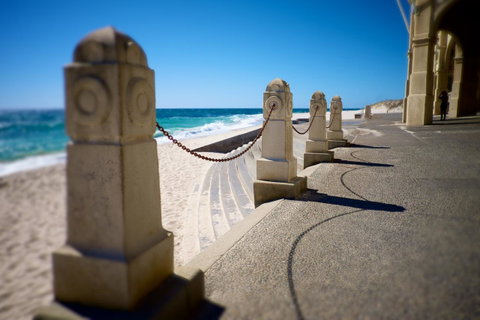 Cottesloe Artist's Beach Retreat - Accommodation Broome 24