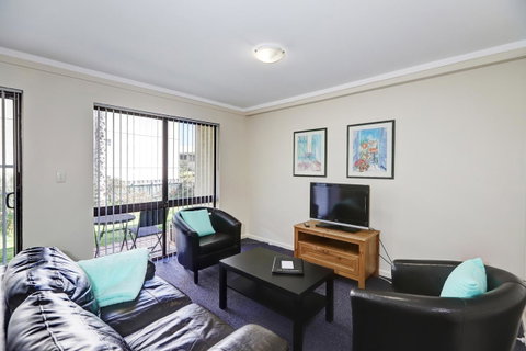 West Beach Lagoon 202 - Quiet & Ground Floor! - Accommodation Broome 12