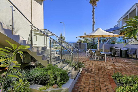 Beachfront @ Scarbs - Accommodation Broome 4