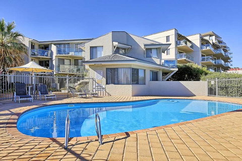Beachfront @ Scarbs - Accommodation Broome 5