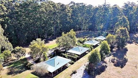 Treenbrook Cottages - Accommodation Broome 2
