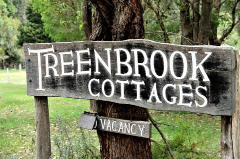 Treenbrook Cottages - Accommodation Broome 3