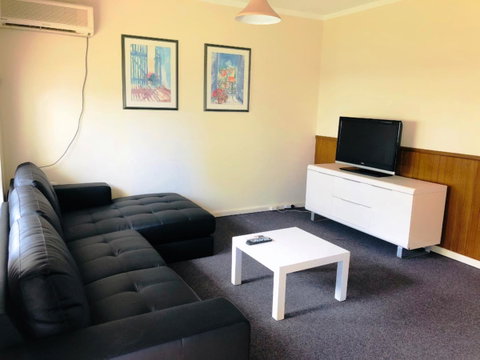 West Beach Lagoon 208 â€“ Great Value! - Accommodation Broome 9