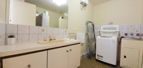 West Beach Lagoon 208 â€“ Great Value! - Accommodation Broome 8