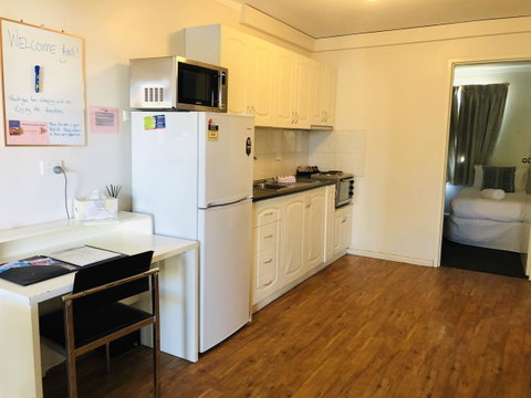 West Beach Lagoon 107 - Great Value - Accommodation Broome 10