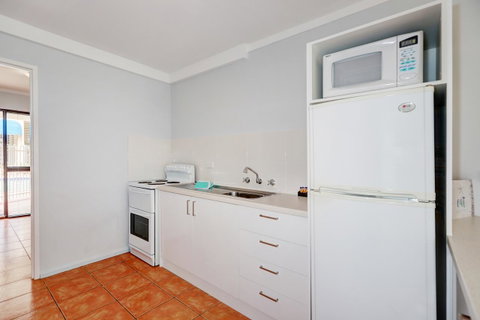 West Beach Lagoon 204 â€“ Ground Floor - Accommodation Broome 7