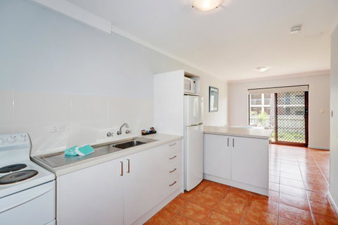 West Beach Lagoon 204 â€“ Ground Floor - Accommodation Broome 6