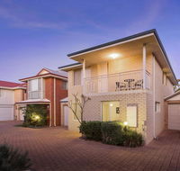 Cooper Street - Accommodation Broome