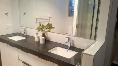 Mandurah Beach Front Apartment - Accommodation Broome 20