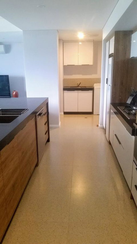 Mandurah Beach Front Apartment - Accommodation Broome 15
