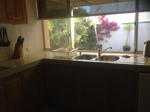Waterside Canal Dreams - Accommodation Broome 9