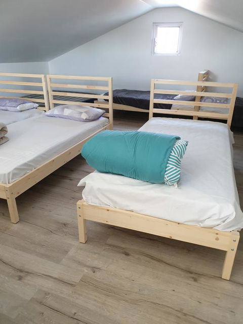 DIANELLA Budget Rooms Happy Place To Stay - Accommodation Broome 20