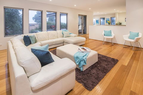 Calm Waters - Accommodation Broome 15