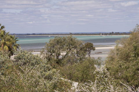 Calm Waters - Accommodation Broome 7
