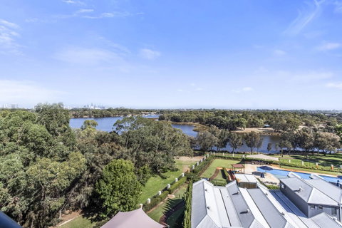 508 Stupendous Sunsets & Views Pool Gym Parking - Accommodation Broome 35