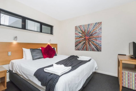 508 Stupendous Sunsets & Views Pool Gym Parking - Accommodation Broome 39