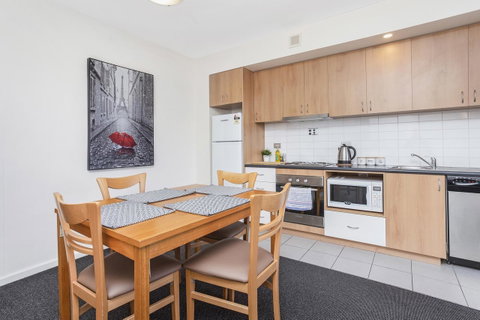 508 Stupendous Sunsets & Views Pool Gym Parking - Accommodation Broome 13